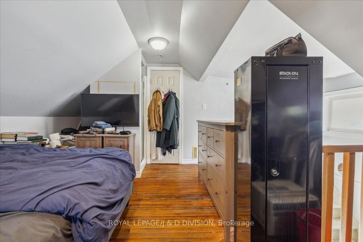 59 Paisley Avenue S - Photo 21