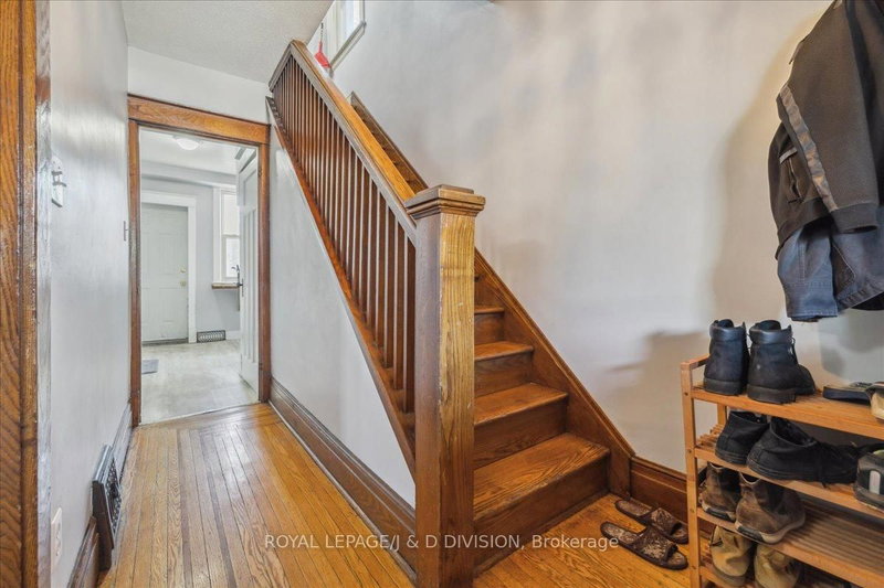 59 Paisley Ave S, Hamilton, L8S 1V2 | Image 3