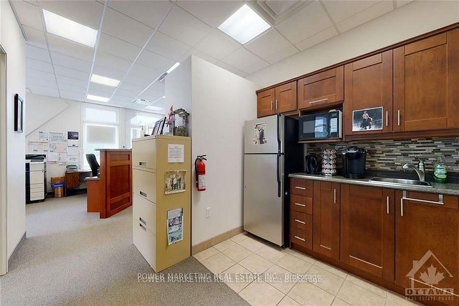 500 Lacolle Way, Unit 300 - Photo 10