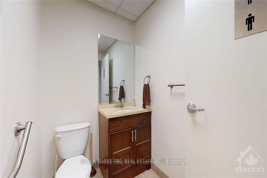 500 Lacolle Way, Unit 300 - Photo 11