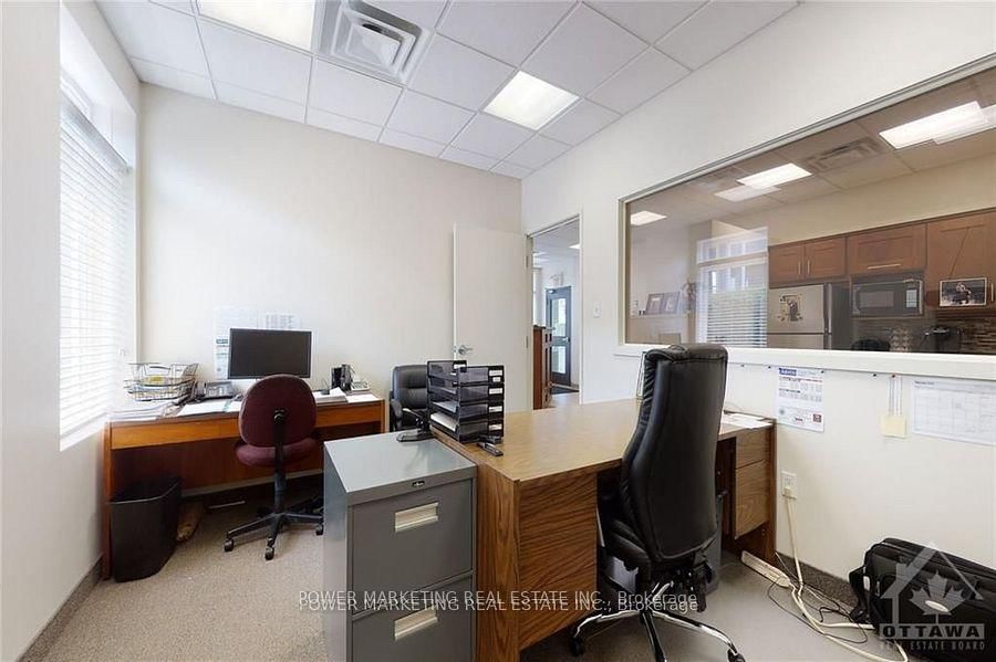 500 Lacolle Way, Unit 300 - Photo 8