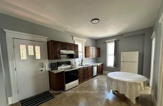 Unit 1 - 293 Dalhousie Street