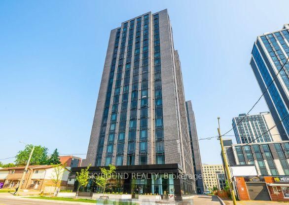 home for lease on 617-145 Columbia Street W