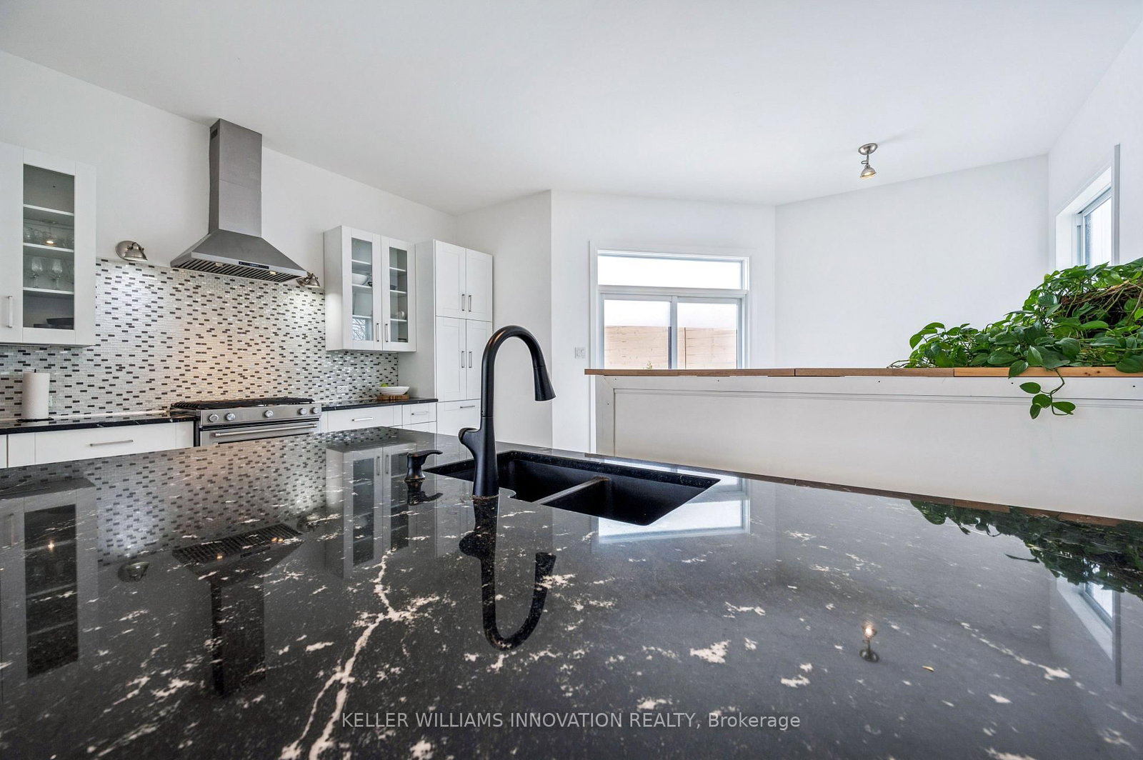 149 Woolwich Street - Photo 15