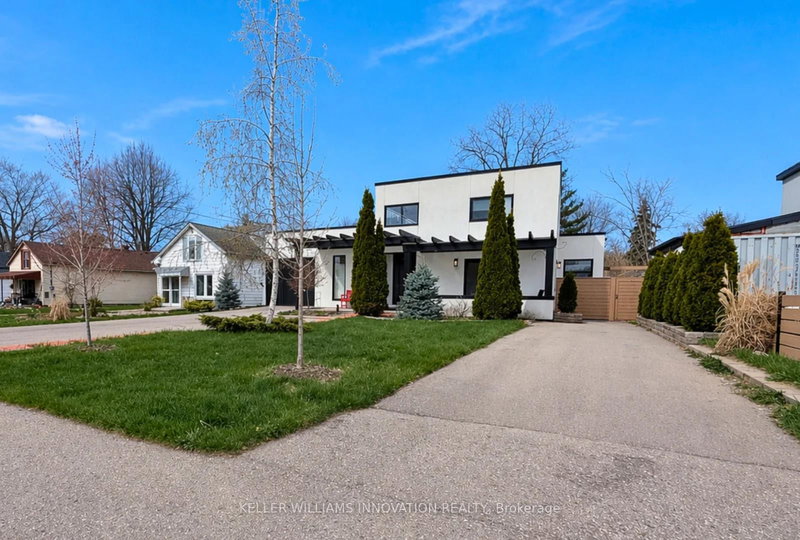 149 Woolwich St, Waterloo, N2K 1S5 | Image 2