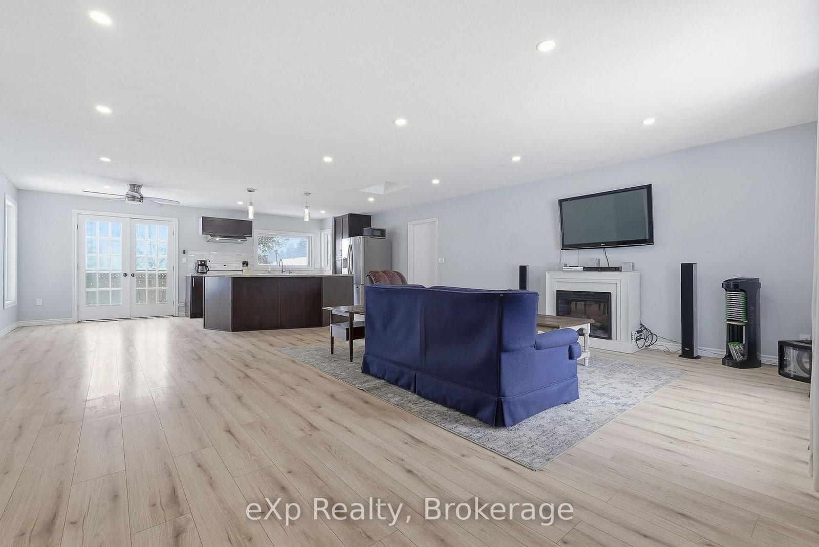 60 Main Street E • Mapleton, ON photo 12