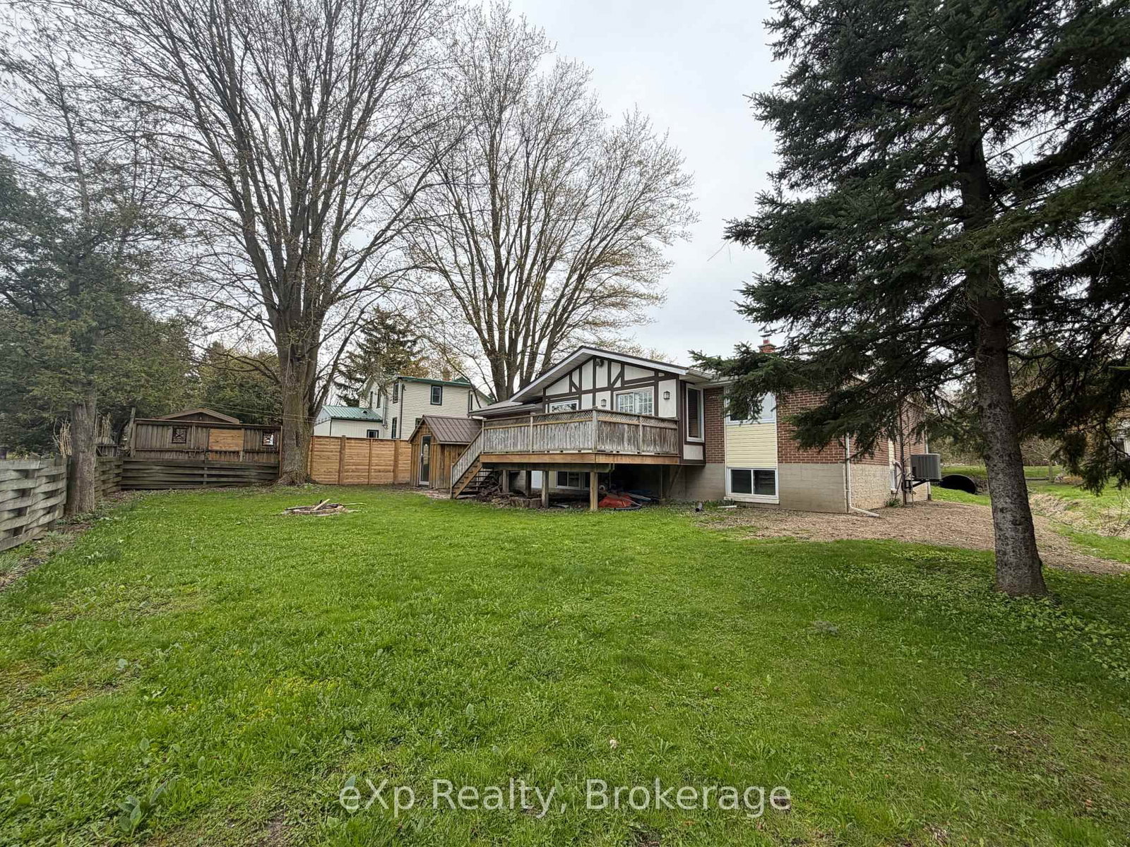 60 Main Street E • Mapleton, ON photo 33