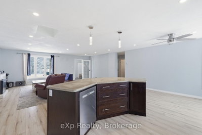 60 Main Street E • Mapleton, ON photo 9
