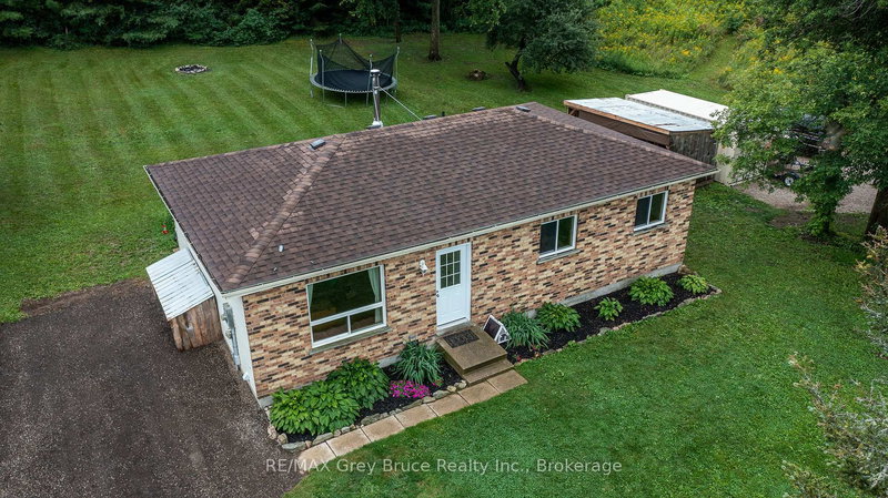 home for sale on 101530 Side Road 9 null