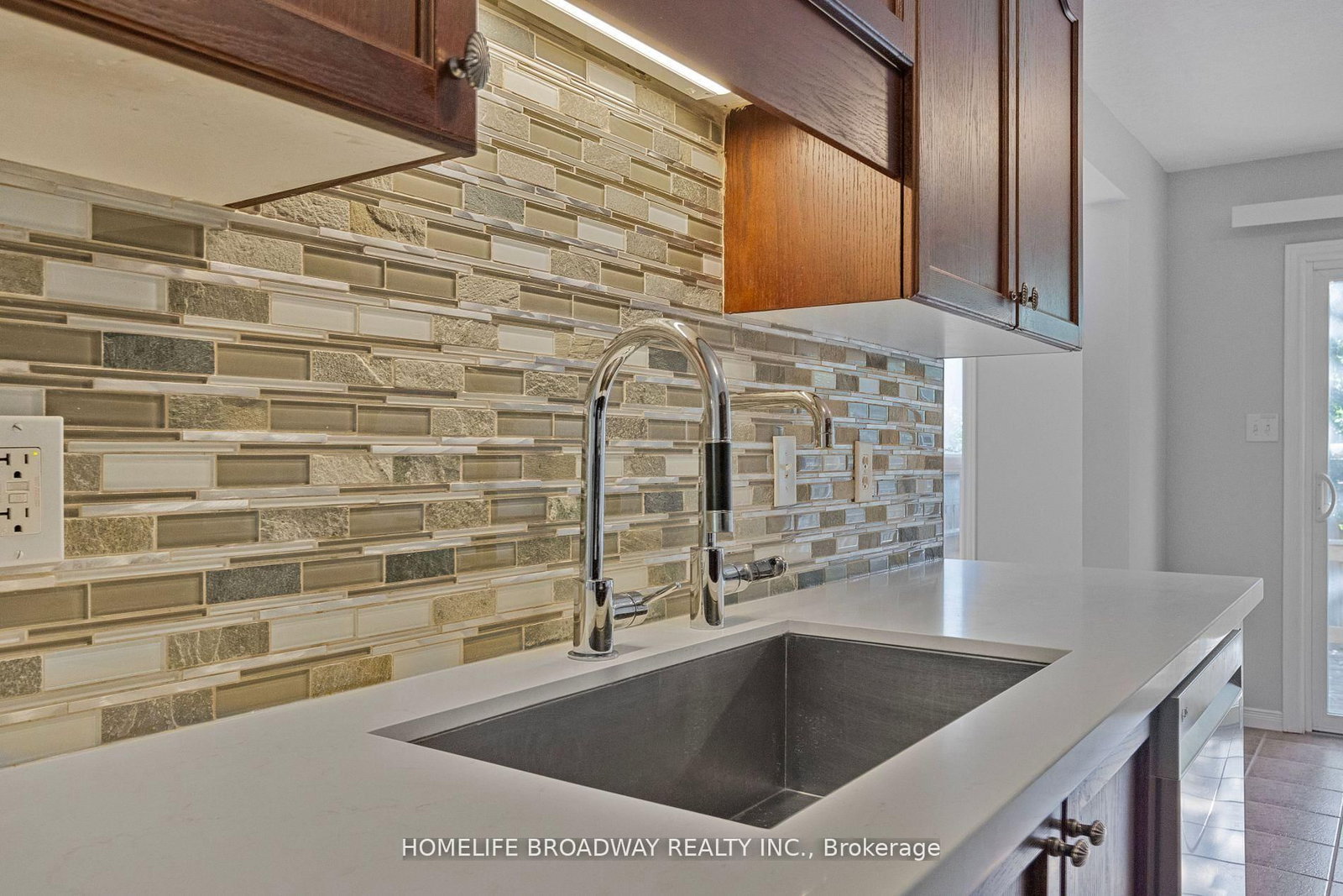 752 Paris Boulevard - Photo 20