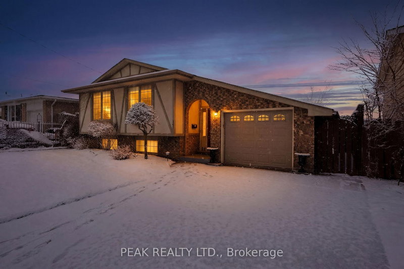 197 Hanover Pl, Hamilton, L8K 6B4 | Image 2