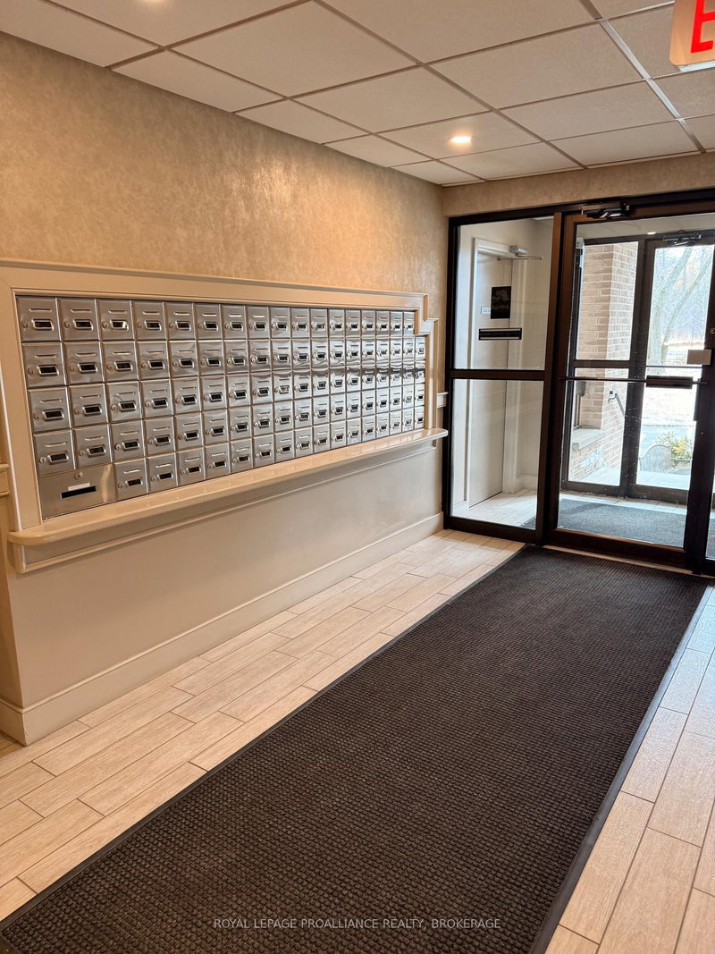 611 - 358 Queen Mary Rd, Kingston, K7M 7E8 | Image 2