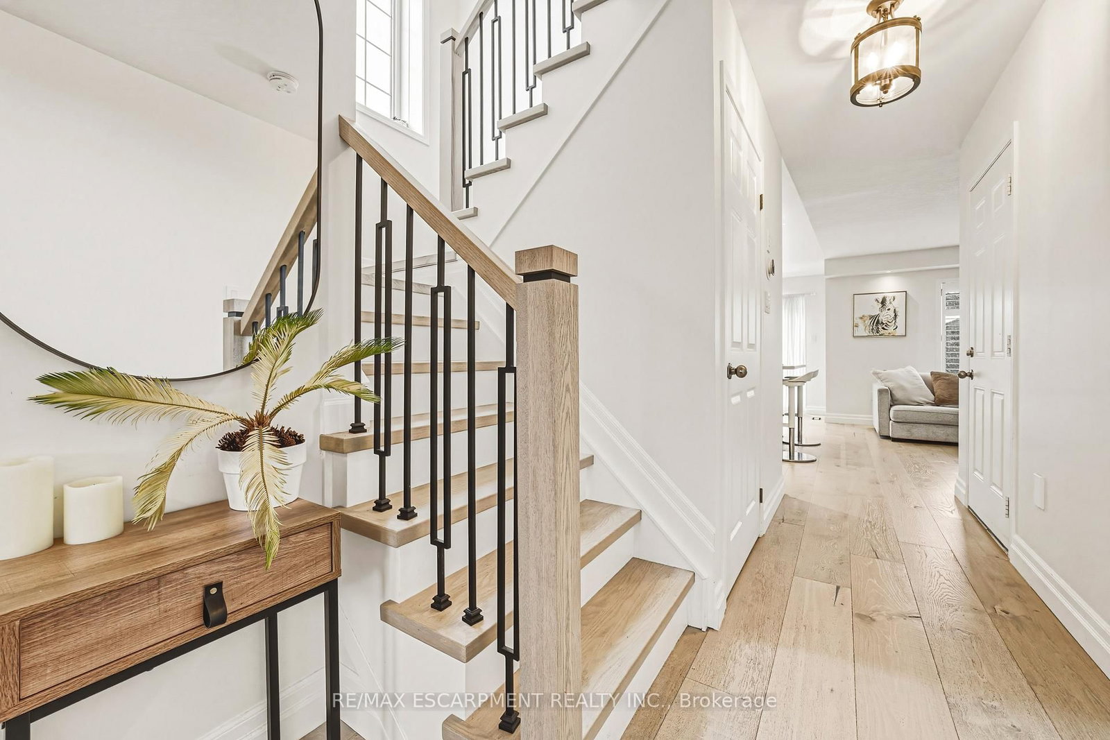 Detached House for sale at 108 CLEGHORN Drive, Hamilton, Ontario, L0R 1C0 - Binbrook - MLS: X12888148