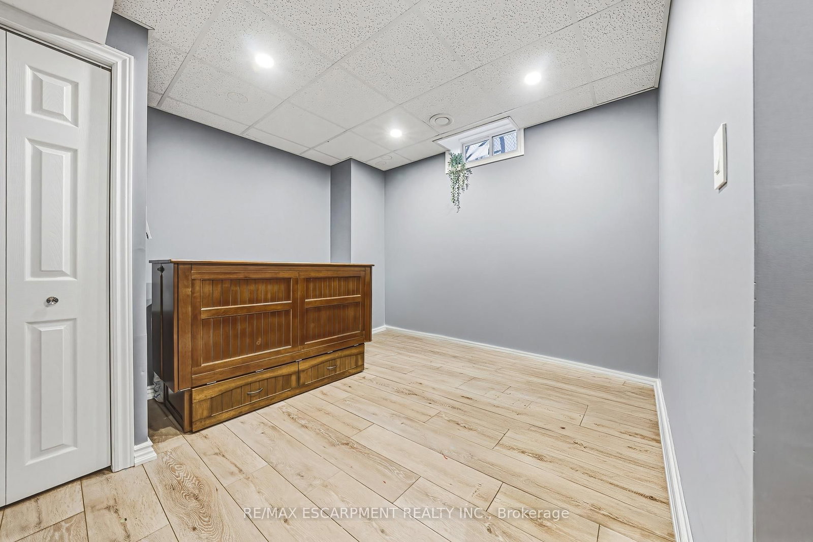 Detached House for sale at 108 CLEGHORN Drive, Hamilton, Ontario, L0R 1C0 - Binbrook - MLS: X12888148