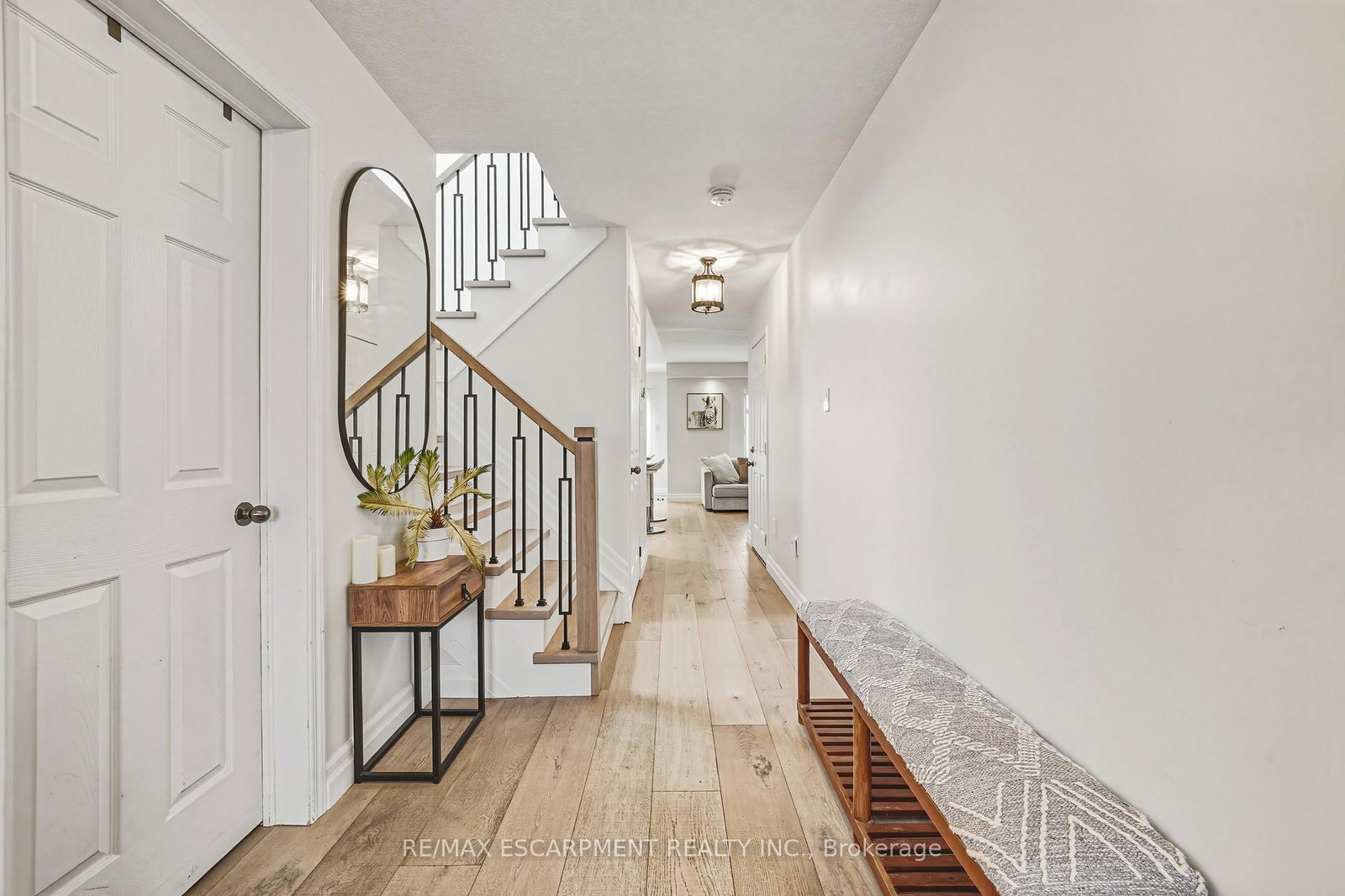 Detached House for sale at 108 CLEGHORN Drive, Hamilton, Ontario, L0R 1C0 - Binbrook - MLS: X12888148