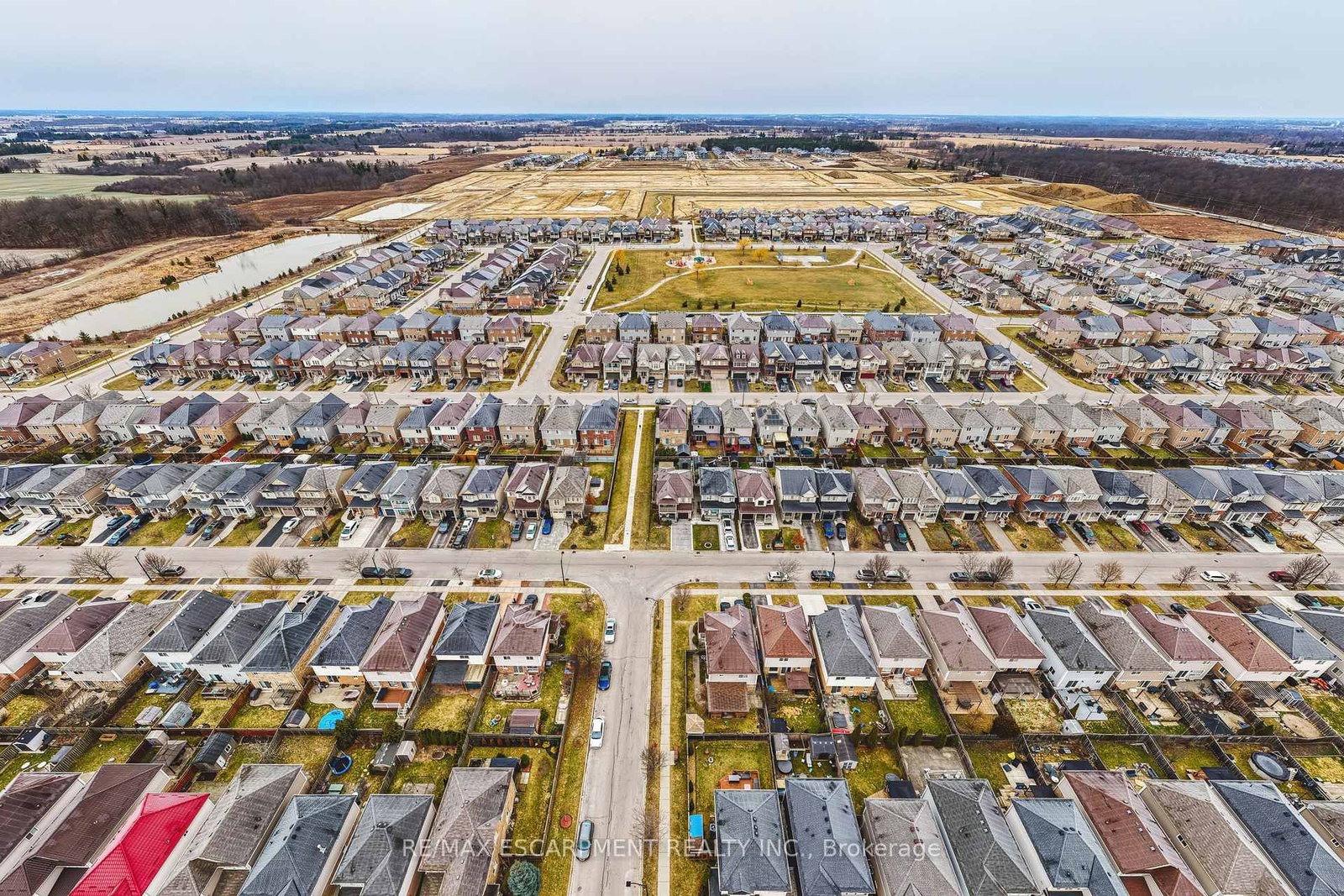 Detached House for sale at 108 CLEGHORN Drive, Hamilton, Ontario, L0R 1C0 - Binbrook - MLS: X12888148