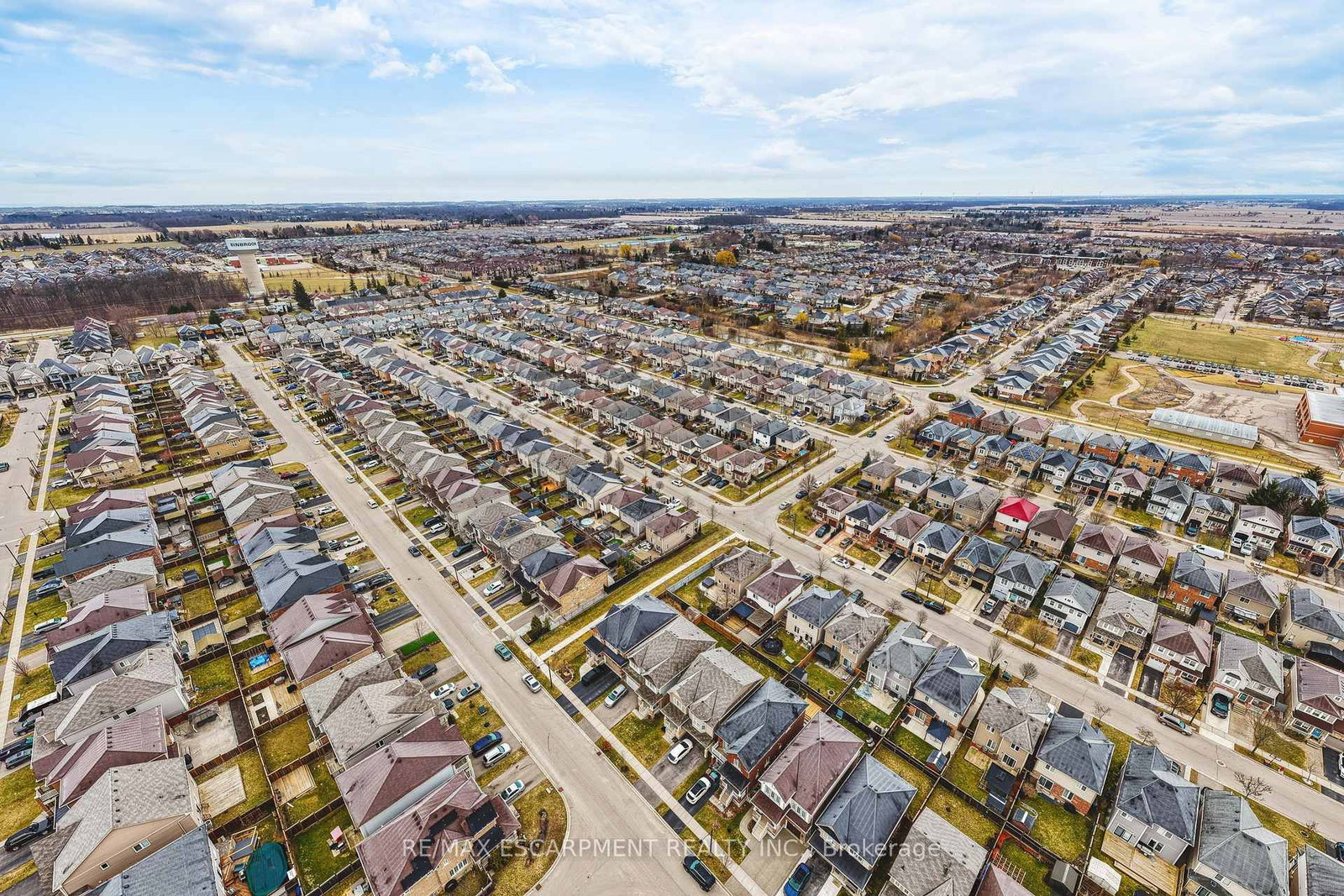 Detached House for sale at 108 CLEGHORN Drive, Hamilton, Ontario, L0R 1C0 - Binbrook - MLS: X12888148