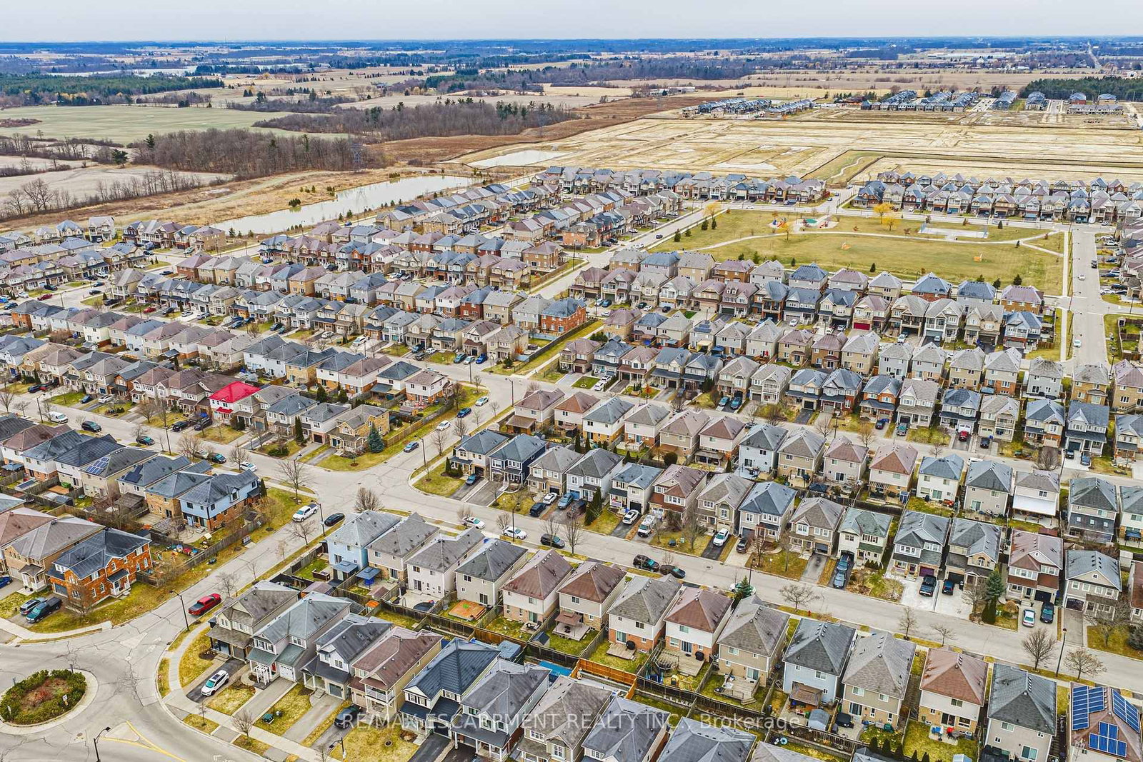 Detached House for sale at 108 CLEGHORN Drive, Hamilton, Ontario, L0R 1C0 - Binbrook - MLS: X12888148