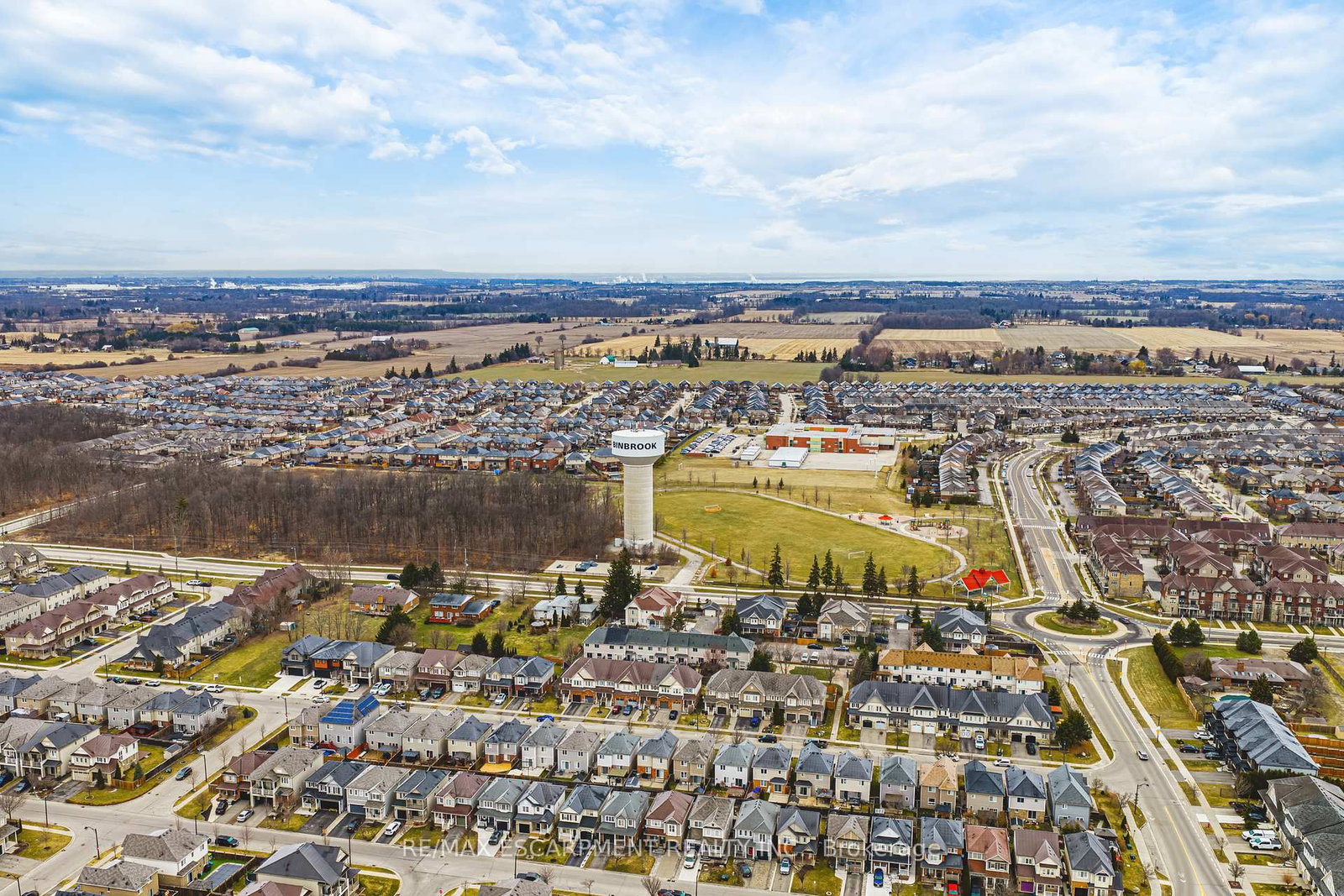 Detached House for sale at 108 CLEGHORN Drive, Hamilton, Ontario, L0R 1C0 - Binbrook - MLS: X12888148