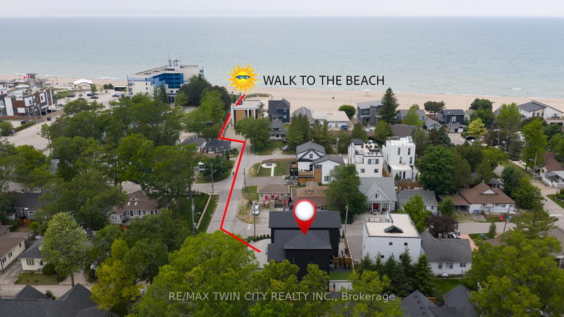 55 Centre St, Lambton Shores, N0M 1T0 | Image 3