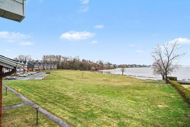 D6 - 160 Edwards Street