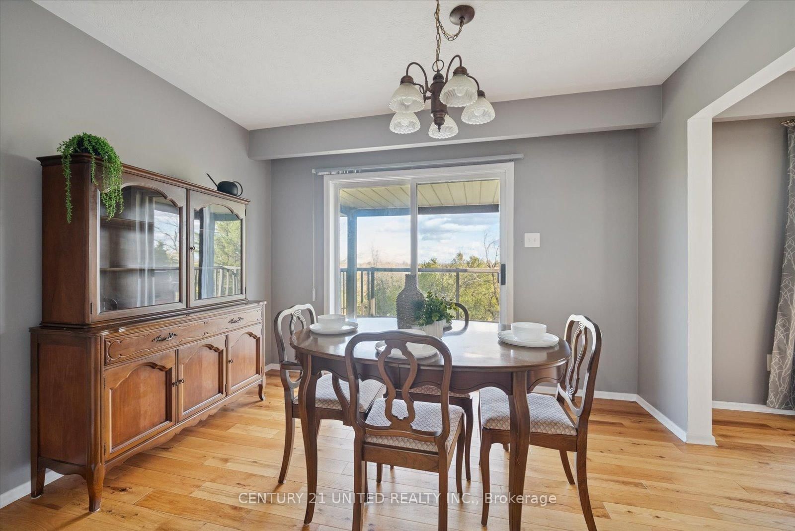 Detached House for sale at 1551 Cherryhill Road, Peterborough, Ontario, K9K 1A7 - Monaghan Ward 2 - MLS: X12888396