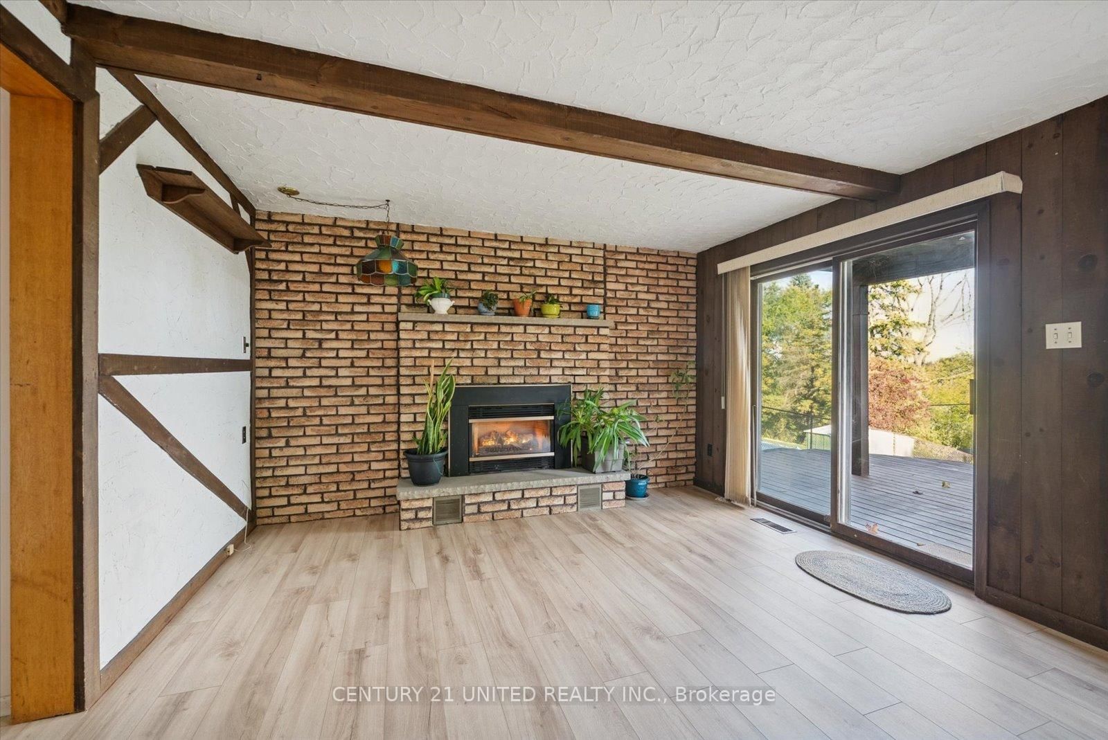 Detached House for sale at 1551 Cherryhill Road, Peterborough, Ontario, K9K 1A7 - Monaghan Ward 2 - MLS: X12888396