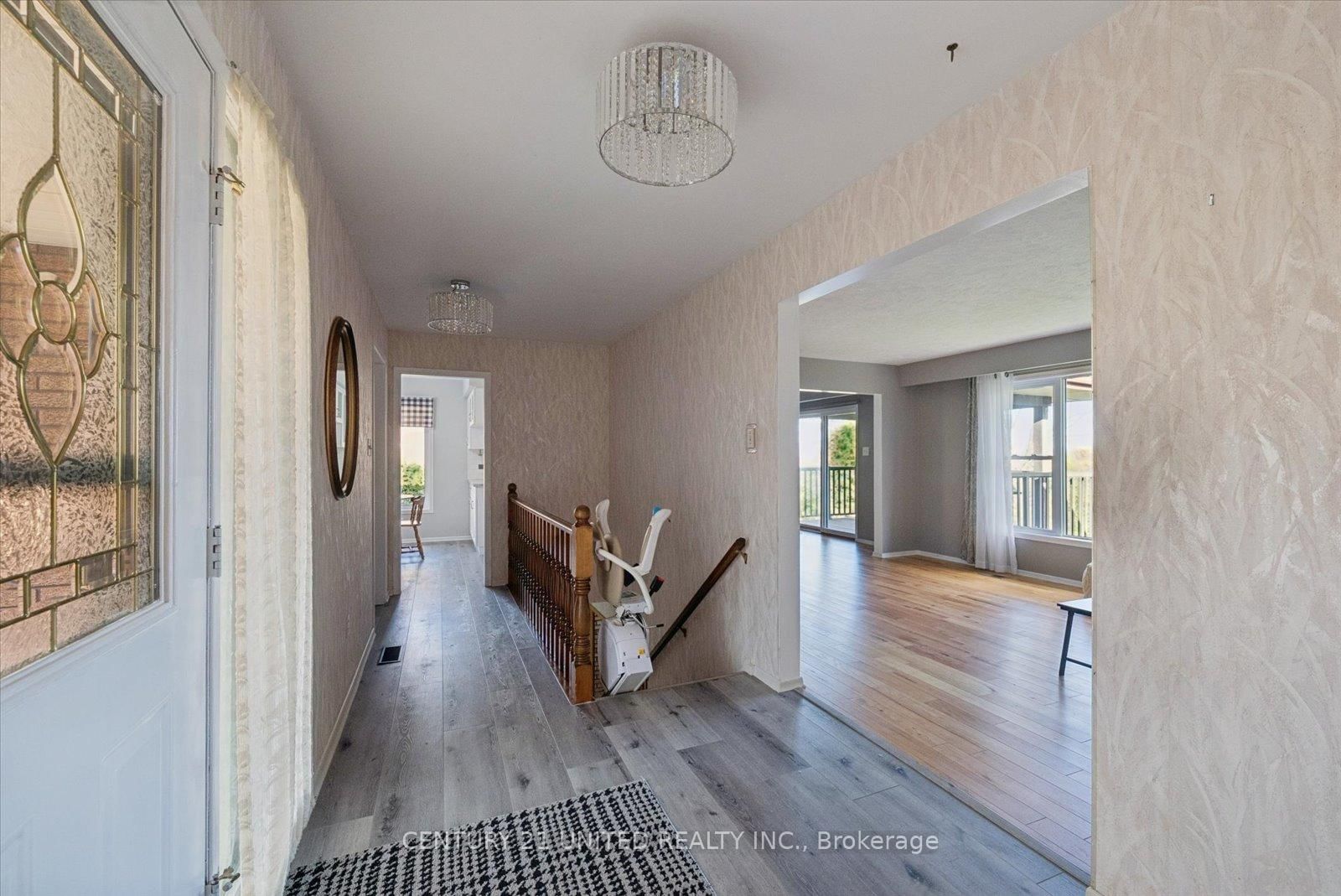 Detached House for sale at 1551 Cherryhill Road, Peterborough, Ontario, K9K 1A7 - Monaghan Ward 2 - MLS: X12888396