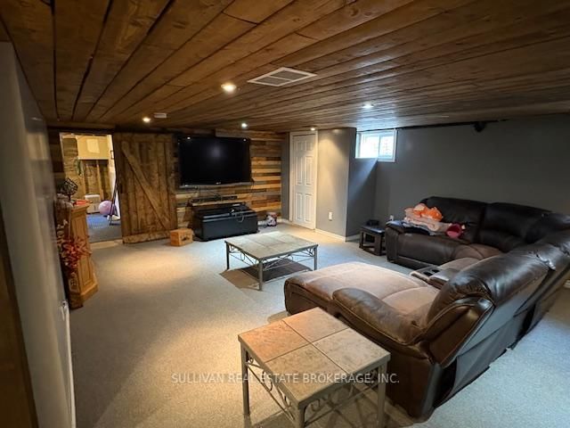 701 ERAMOSA Road - Photo 15