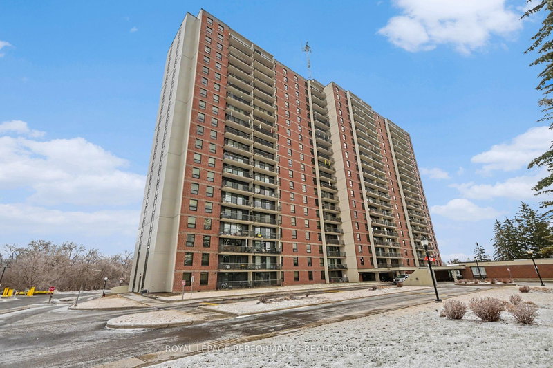 1505 - 665 Bathgate Dr, Ottawa, K1K 3Y4 | Image 2