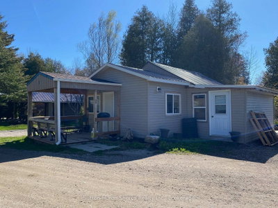 95 Mcvicar Street • Saugeen Shores, ON photo 3