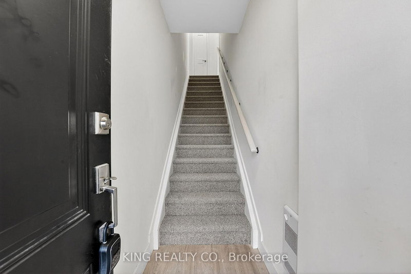 302 - 7277 Wilson Cres, Niagara Falls, L2G 4R8 | Image 3