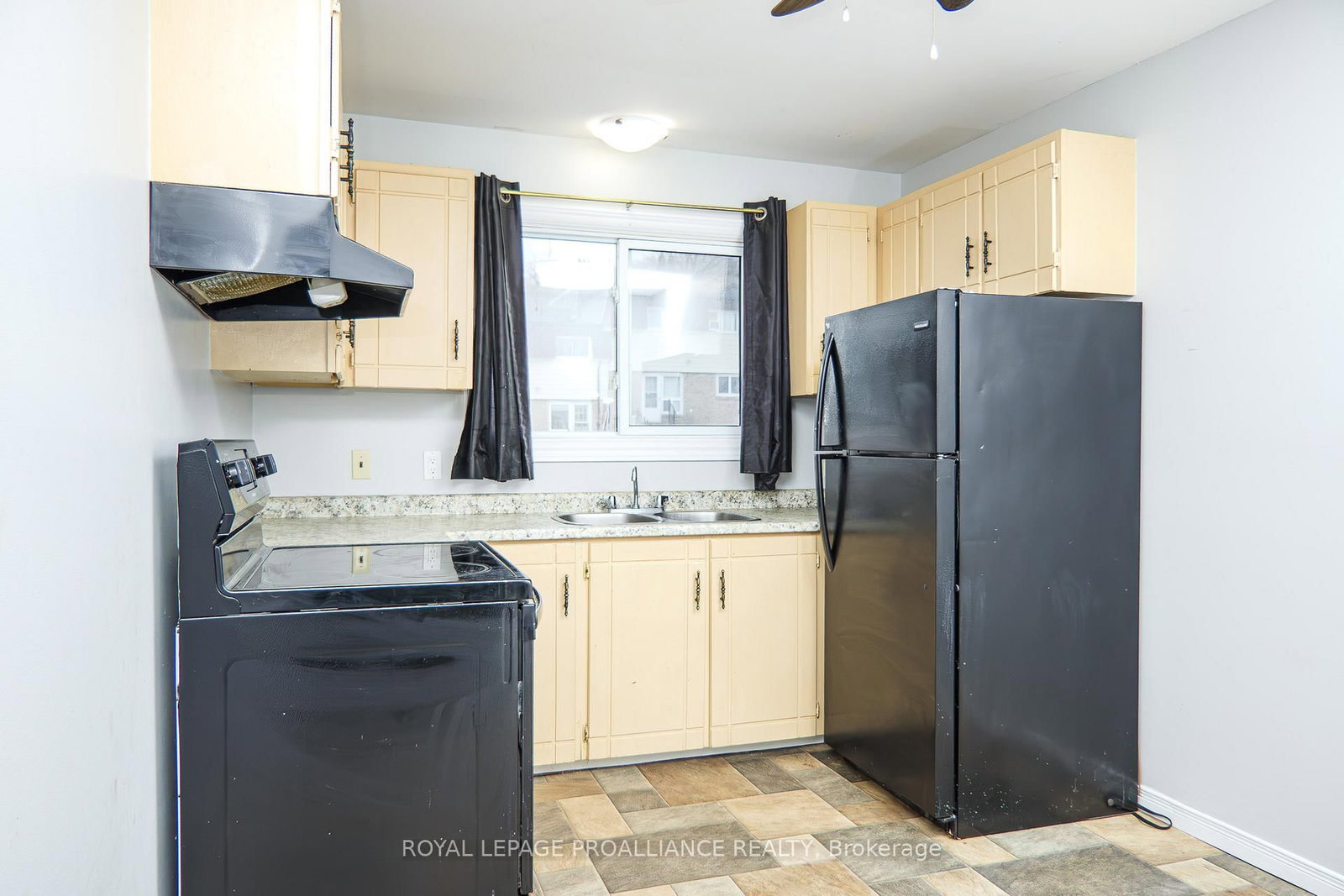 22 Pitt Street, Unit 19 - Photo 11