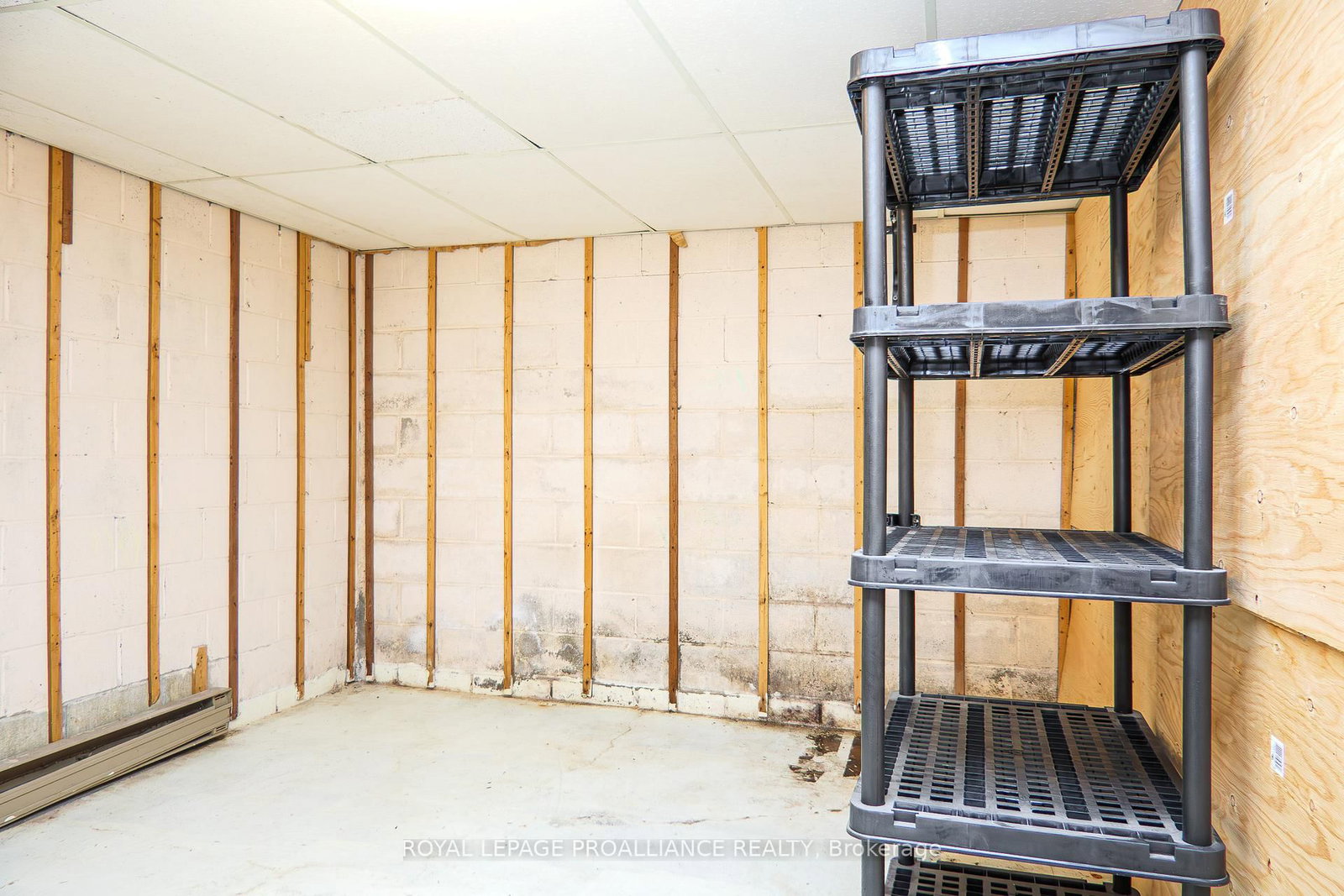 22 Pitt Street, Unit 19 - Photo 32