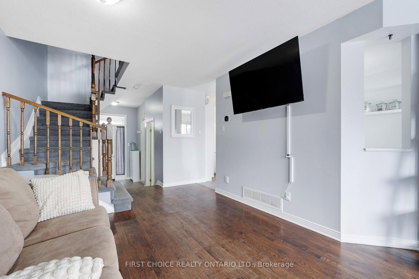 Townhouse for sale at 1189 Lichen Avenue, Ottawa, Ontario, K4A 4A6 - Avalon East - MLS: X12889134