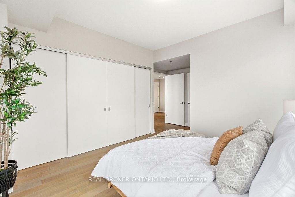 428 Sparks Street, Unit 1403 - Photo 19