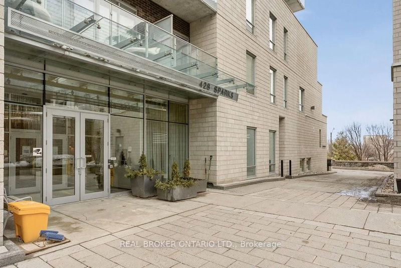 1403 - 428 Sparks St, Ottawa, K1R 0B3 | Image 2