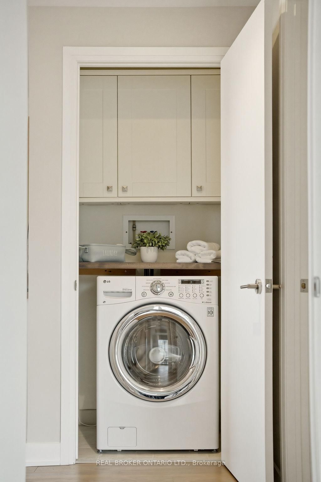 428 Sparks Street, Unit 1403 - Photo 29