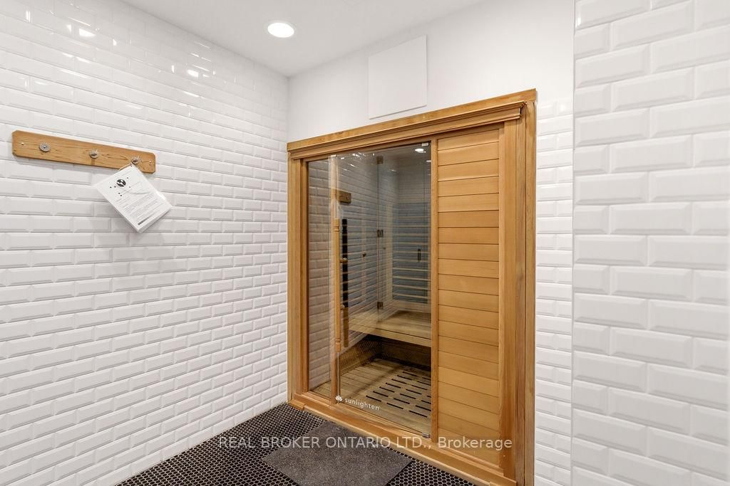 428 Sparks Street, Unit 1403 - Photo 32