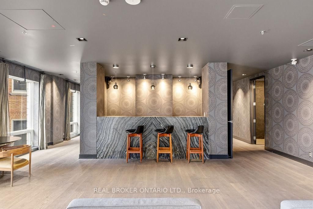 428 Sparks Street, Unit 1403 - Photo 35