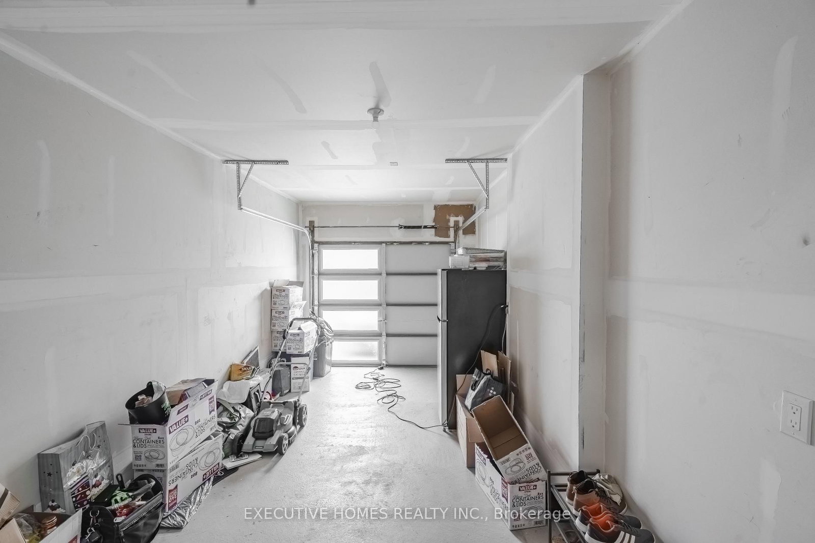 Detached House for sale at 16 Ever Sweet Way, Thorold, Ontario, L2V 0L1 - Rolling Meadows - MLS: X12889274