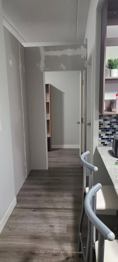 Unit 1310 — 318 Spruce Street — photo 4