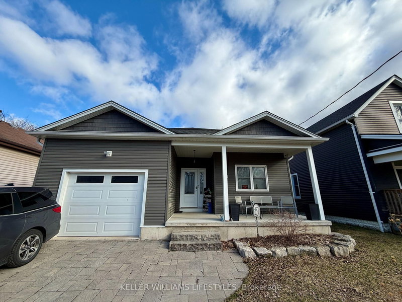 home for lease on 13 Meda Street