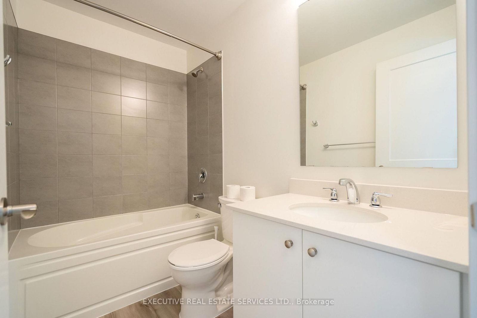 251 Northfield Drive E, Unit 322 - Photo 18