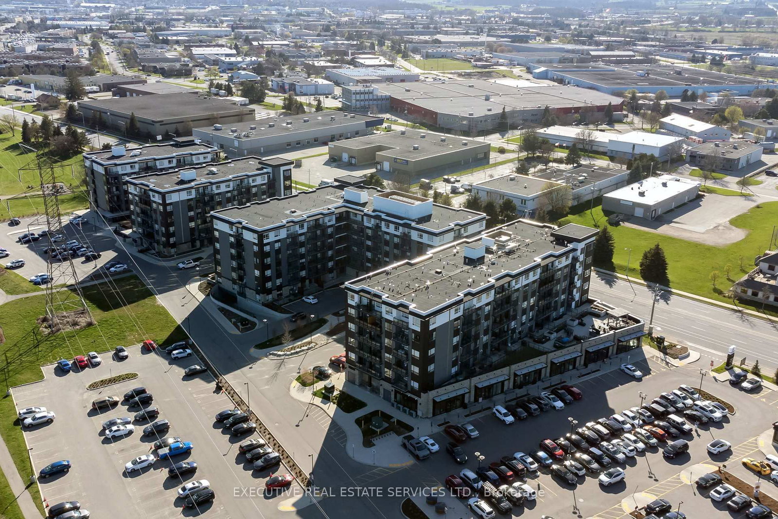 251 Northfield Drive E, Unit 322 - Photo 38