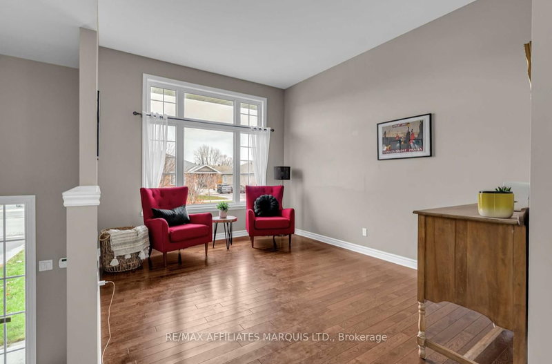 3226 Northdale Dr, Cornwall, K6K 0A5 | Image 2