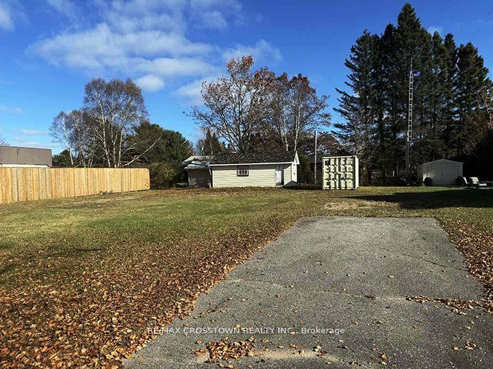 8 Cedar Crt, South River, P0A 1X0 | Image 2