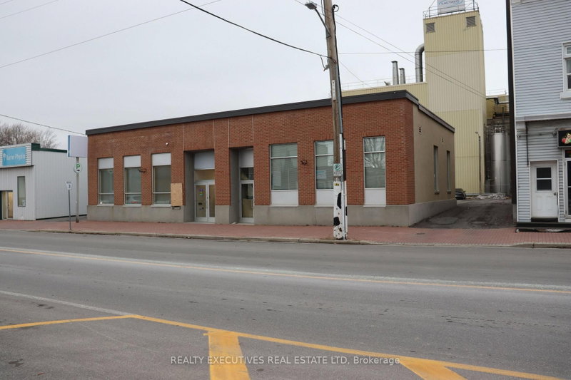 510 Main St photo 1