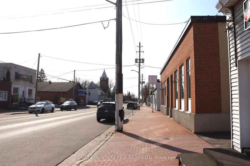 510 Main St photo 5