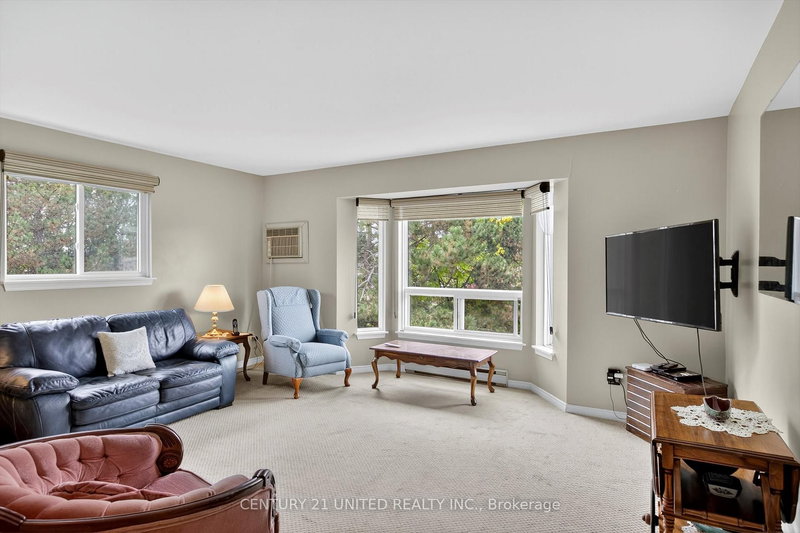 303 - 2020 Mapleridge Dr, Peterborough, K9K 1W2 | Image 2